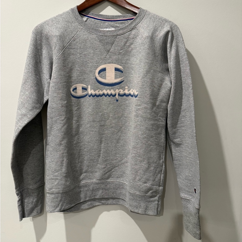 Champion Crewneck Sweater in Gray